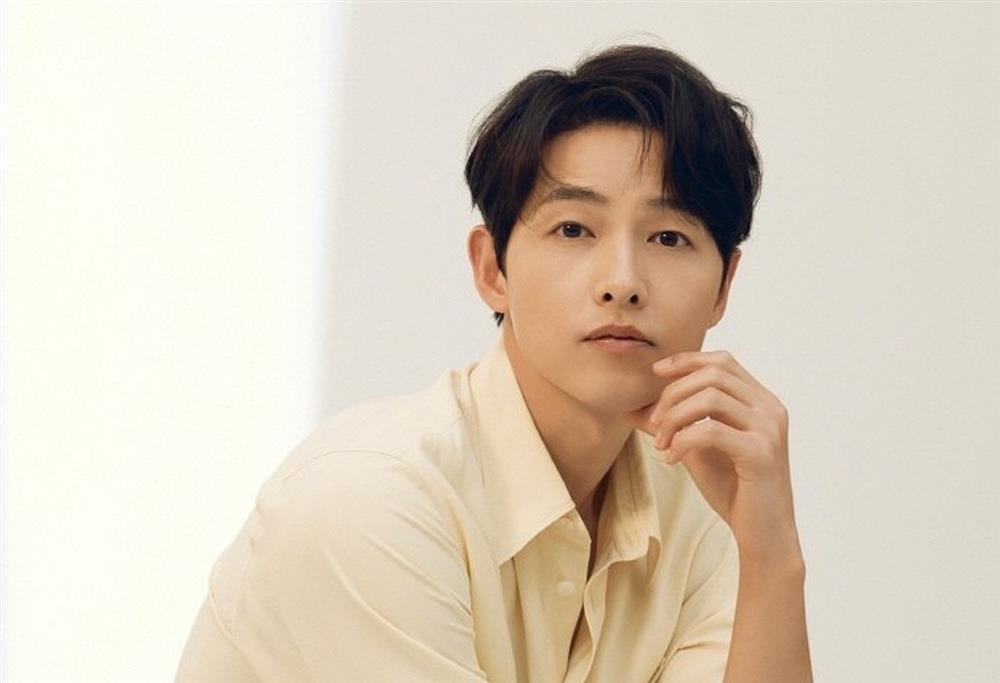 Song Joong Ki lần đầu phản hồi phát ngôn mất việc vì kết hôn và có con-3