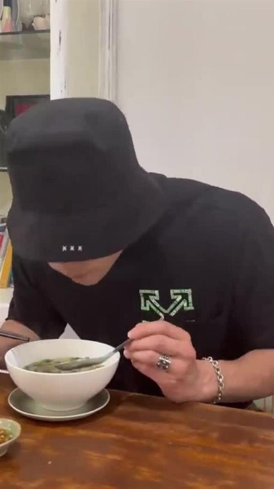 Thêm sao Hàn yêu thích phở Việt Nam-8