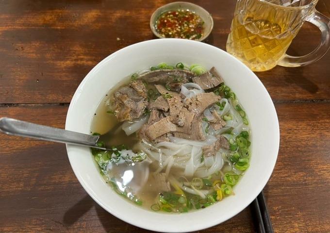 Thêm sao Hàn yêu thích phở Việt Nam-7