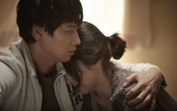 Đêm cuối cùng bên nhau, chồng hỏi một câu khiến tôi bật khóc hối hận-1