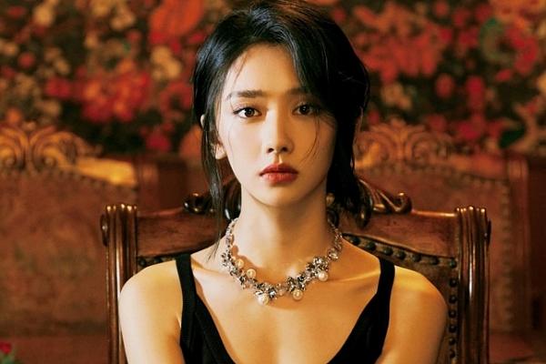 Sao nữ bị chê diễn thảm họa, không có gì ngoài gương mặt đẹp-5