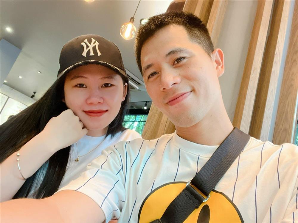 Bà xã hơn tuổi của Đình Trọng không mê hàng hiệu, đẹp nhất khi mặc váy cưới-9