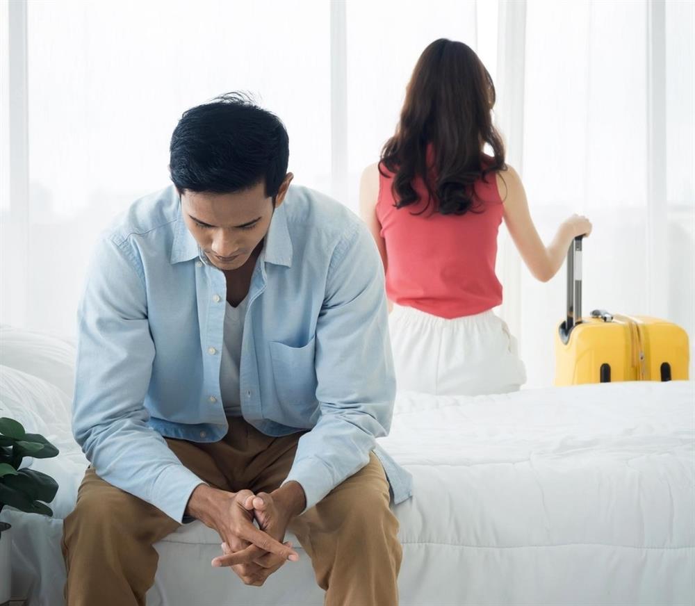 Thử váy đi dự tiệc ở công ty chồng, tôi nín lặng vì câu nói của con-1