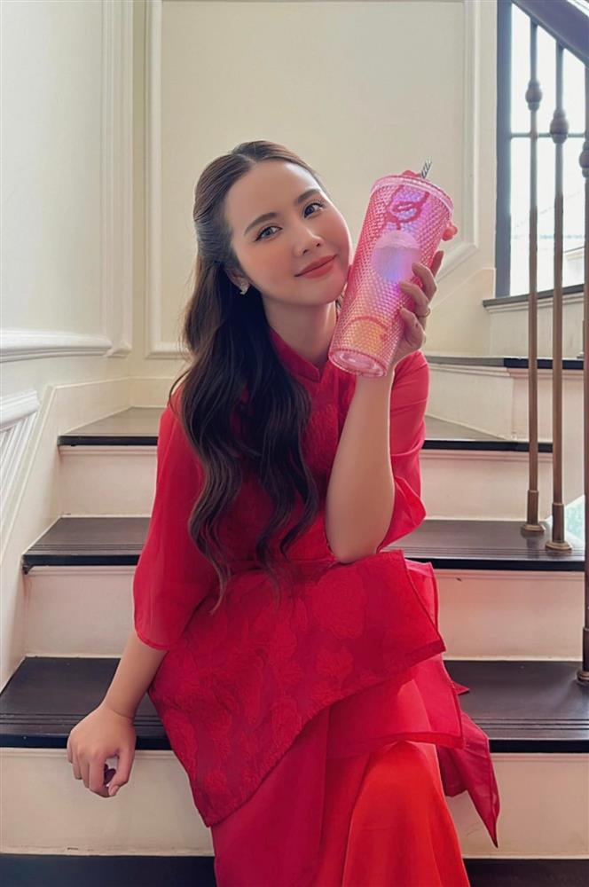 Huyền Lizzie khoe visual ngọt lịm, thông báo theo chồng về dinh-1