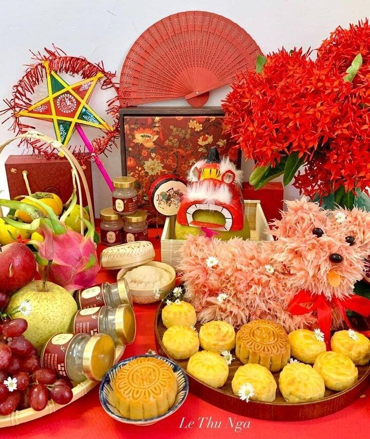 Mê mẩn ngắm mâm cỗ Trung thu cầu kỳ, đầy sắc màu của hội gái đảm-2