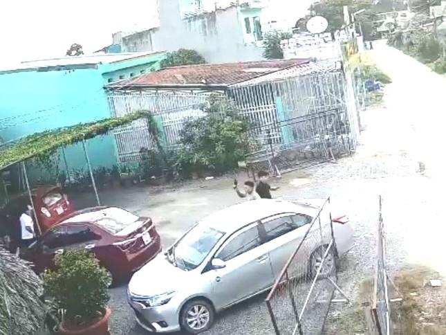 Thực hư thông tin nhóm người nổ súng trong quán cà phê ở Bình Dương-1