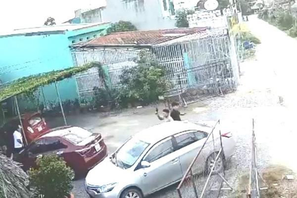 Hai nữ công nhân vệ sinh môi trường ở Quảng Ngãi bị bắn-3