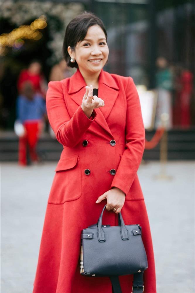 Đời thường ít son phấn của diva Mỹ Linh giữa dàn sao Chị Đẹp Đạp Gió Rẽ Sóng-2