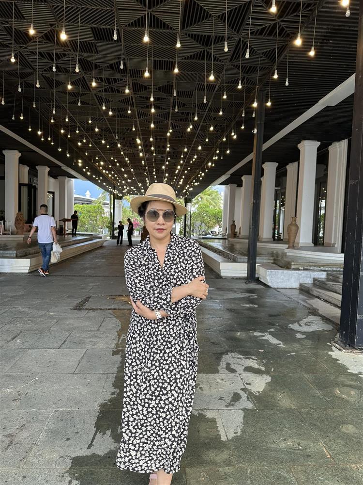 Đời thường ít son phấn của diva Mỹ Linh giữa dàn sao Chị Đẹp Đạp Gió Rẽ Sóng-6