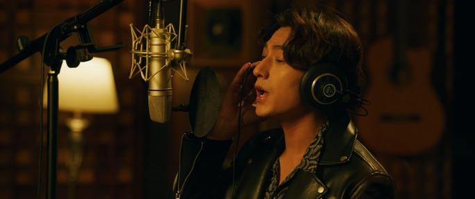 Isaac quá đẹp trai làm La Thành áp lực-4