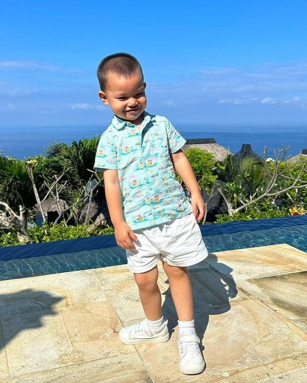 Đu trend ngày ấy - bây giờ, Lisa Leon nhà Hà Hồ khiến netizen bất ngờ vì lớn quá nhanh-3