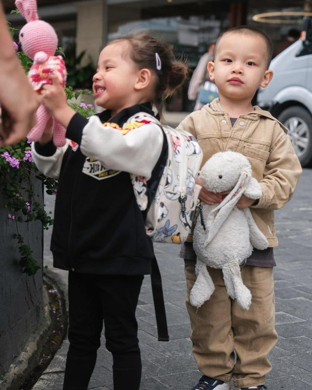 Đu trend ngày ấy - bây giờ, Lisa Leon nhà Hà Hồ khiến netizen bất ngờ vì lớn quá nhanh-6