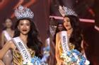 Tình huống Hoa hậu Bùi Quỳnh Hoa đội vương miện lệch gây cười đêm chung kết