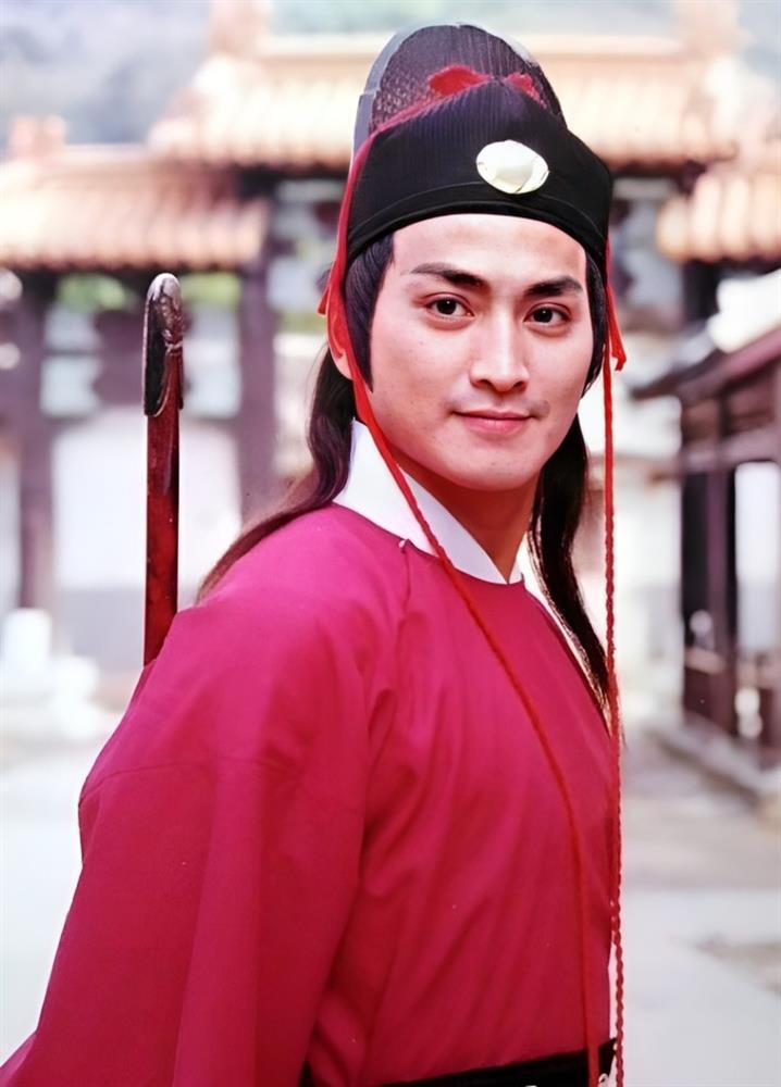 Triển Chiêu đẹp trai nhất màn ảnh cuộc sống giờ ra sao?-2