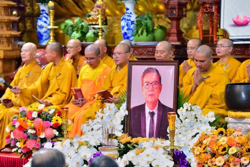 Minh Tuyết, Quang Lê ở Mỹ xúc động tiễn biệt nhạc sĩ Quốc Dũng-1