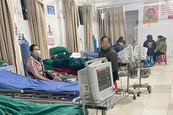 Camera ghi khoảnh khắc xe Thành Bưởi gây tai nạn khiến 4 người chết-1