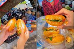 Bánh mì tí hon nổi tiếng ở Huế, giá chỉ 5.000 đồng, khách ăn vài cái mới bõ thèm