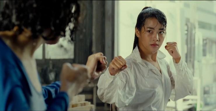 Đả nữ kungfu gợi cảm nhất showbiz trẻ đẹp bất ngờ ở tuổi U60-2