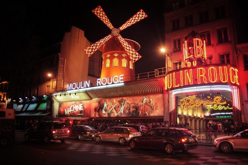 Lịch sử ít biết của 2 hộp đêm lừng danh ở Paris, trong đó có nơi Lisa (BLACKPINK) biểu diễn-6