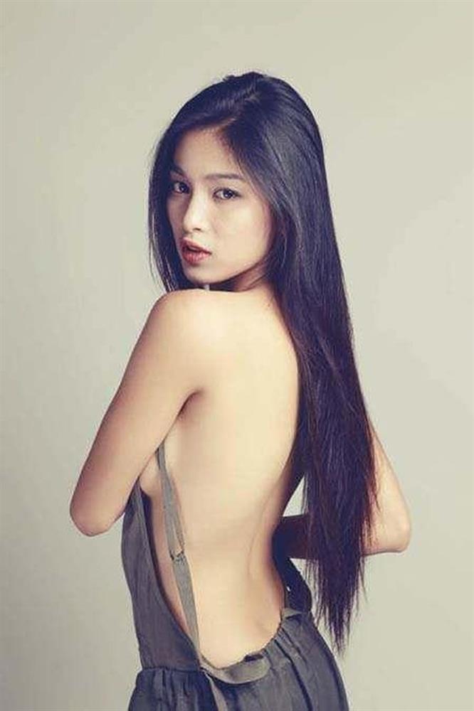 Bạn gái Johnny Trí Nguyễn body nóng bỏng vì tập võ, từng được gọi nữ hoàng cảnh nóng-1