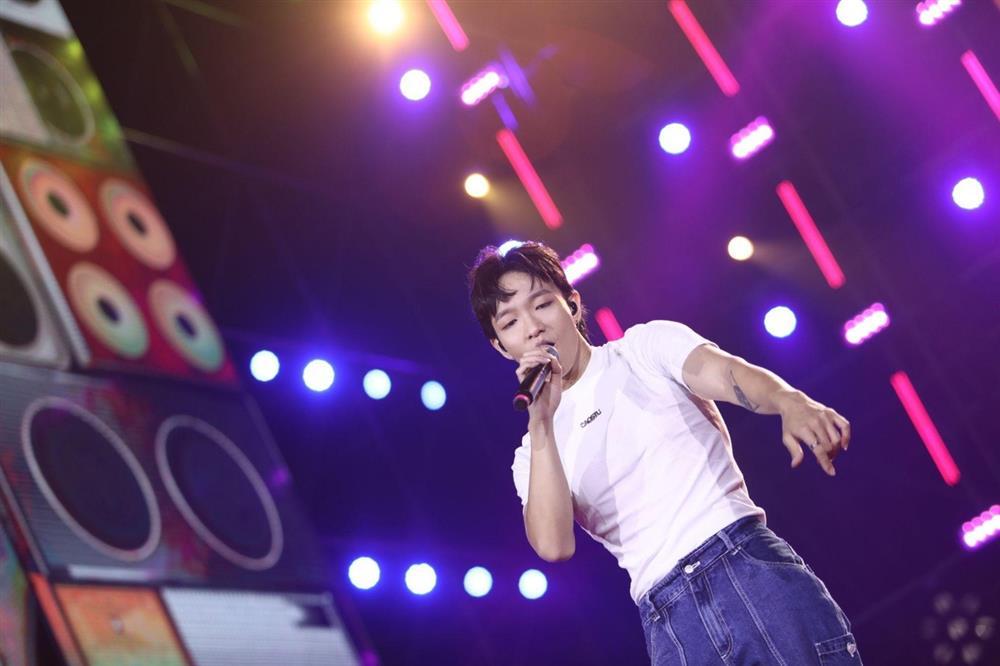 Ronan Keating, Epik High choáng ngợp vì tình cảm của khán giả Việt-9