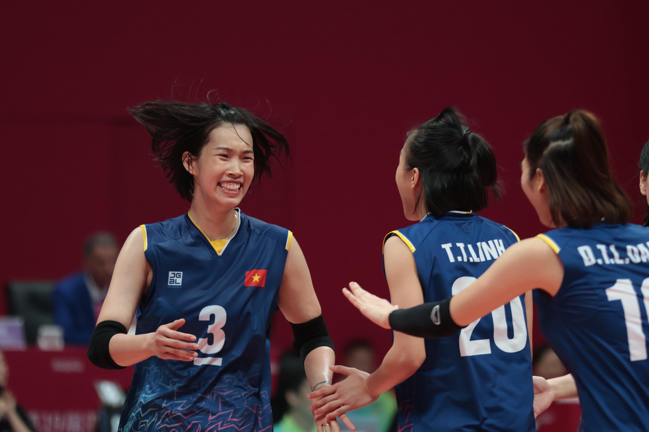 Tuyển bóng chuyền nữ Việt Nam ngược dòng quật ngã Hàn Quốc ở Asiad-4