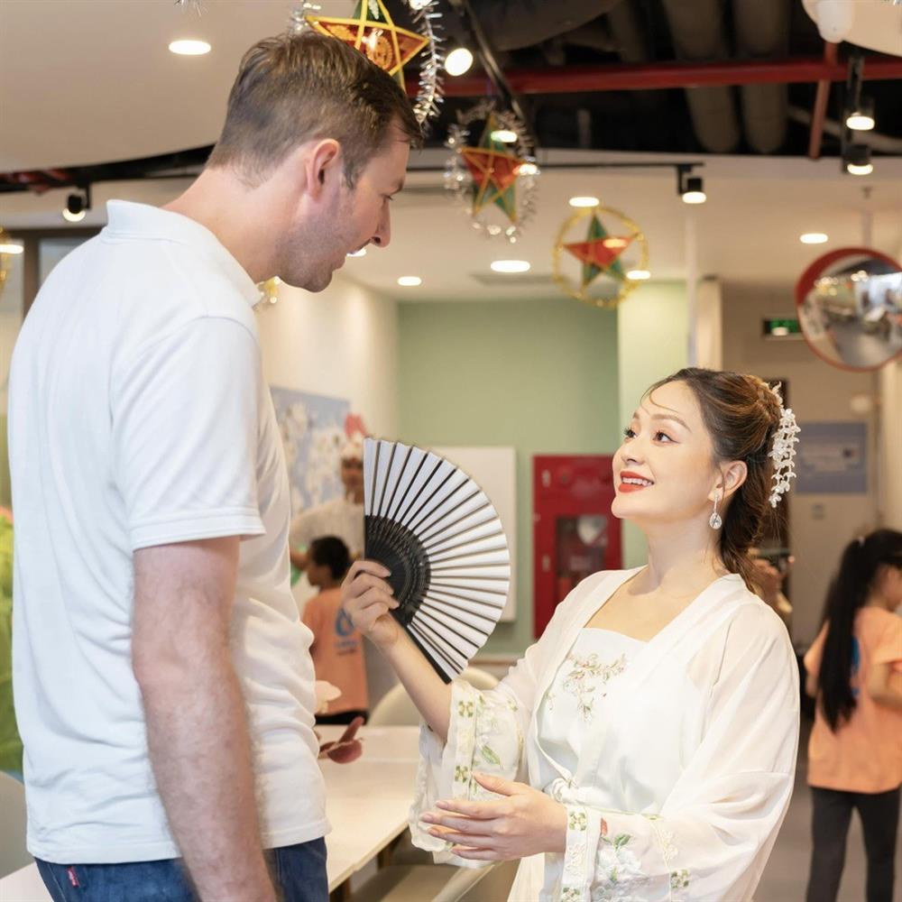 Lan Phương mua nhà ở Hà Nội, kể lý do chồng Tây không biết nói tiếng Việt-2