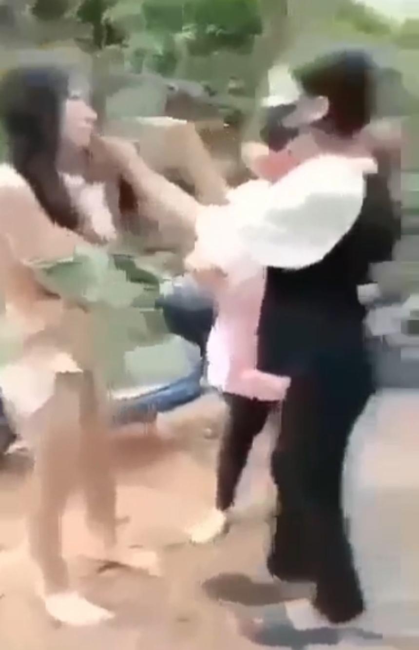 Xót xa hoàn cảnh nữ sinh bị đưa vào rừng keo đánh hội đồng, lột đồ quay clip ở Nghệ An-1