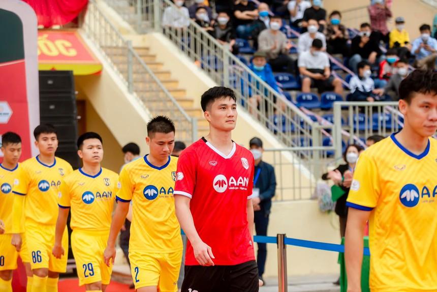 Thủ môn Hà Nội FC bị nhầm thành bạn trai của thành viên nhóm nhạc BlackPink-9