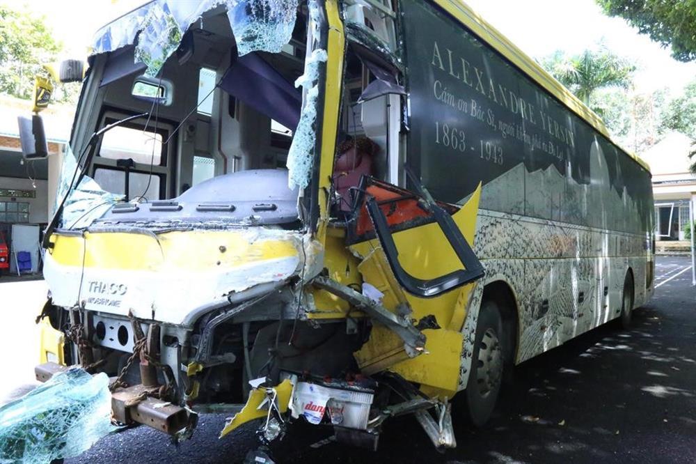 Trách nhiệm của nhà xe khi tài xế gây ra vụ tai nạn 5 người chết ở Đồng Nai-1