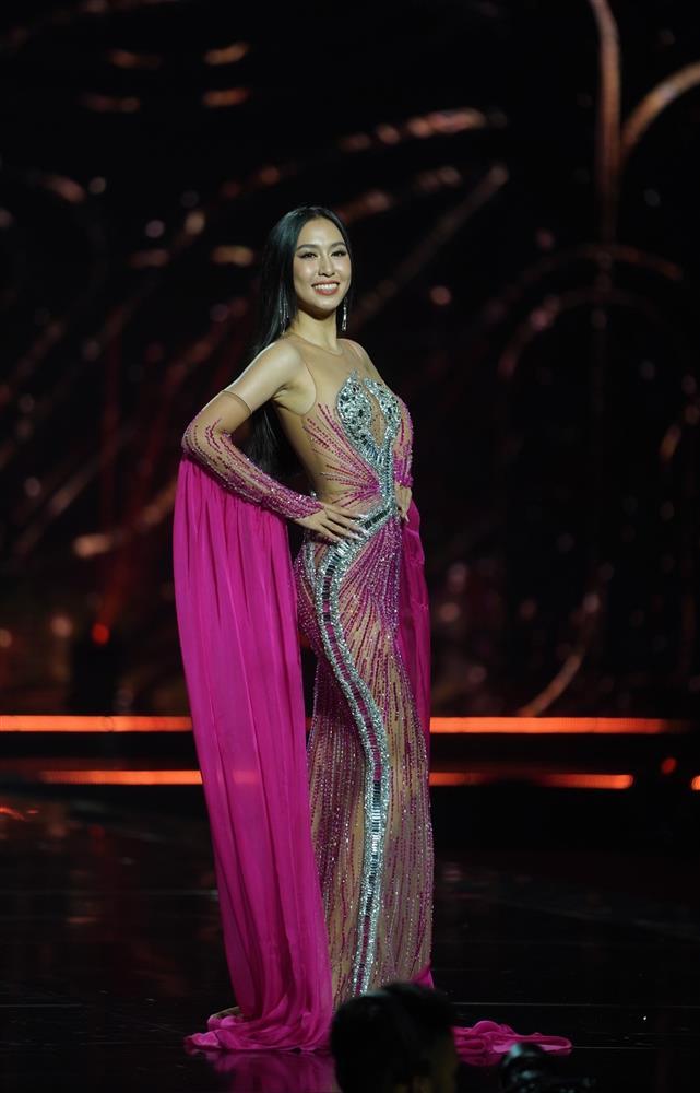 Váy dạ hội cut-out tại chung kết Miss Universe Vietnam-3