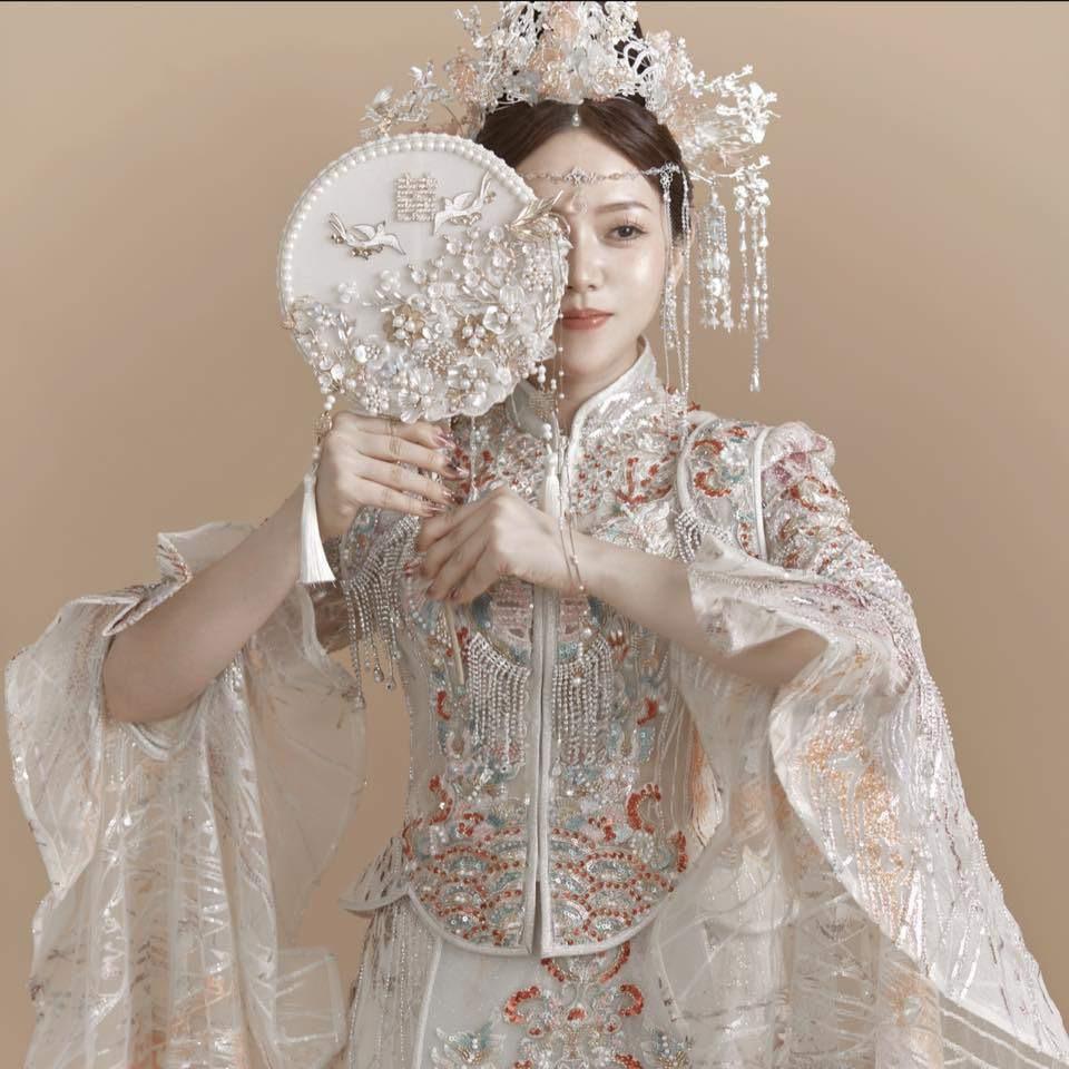 Phong cách đậm mùi tiền sang chảnh của em chồng Đông Nhi-3