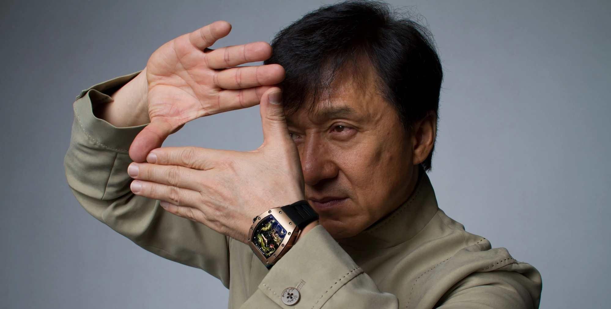 Đồng hồ xuyên thấu giá tới 2 triệu USD và sự xa xỉ của các siêu sao-6