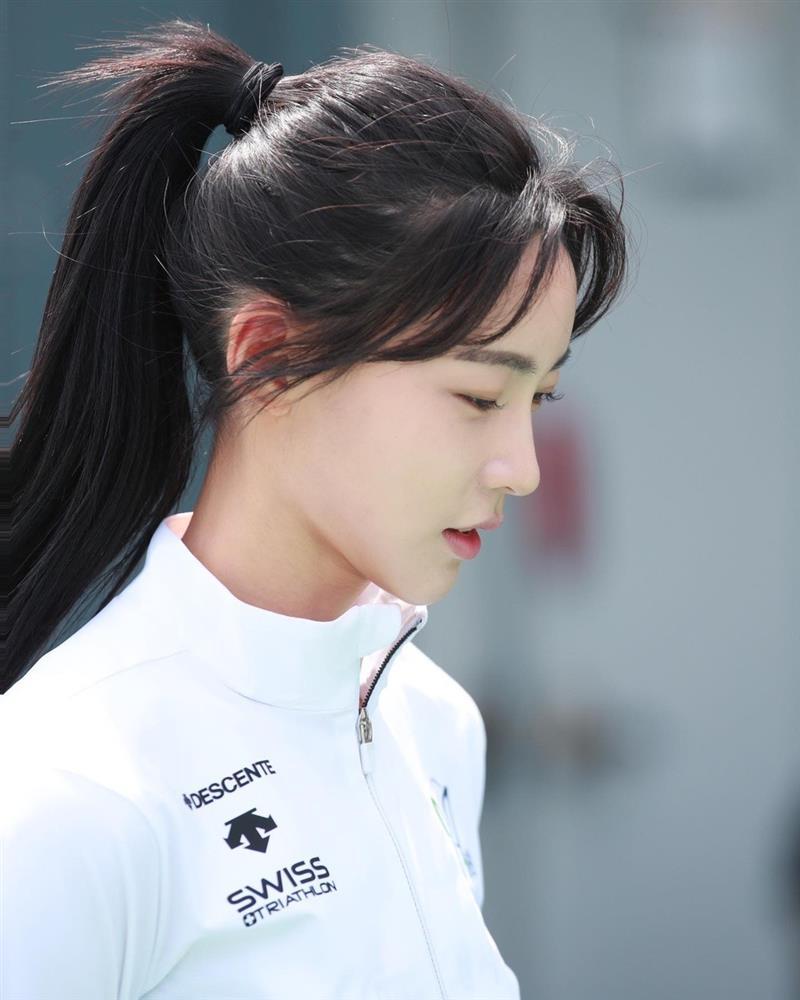 Ngôi sao điền kinh Hàn Quốc gây sốt vì vẻ ngoài xinh đẹp như thần tượng-2