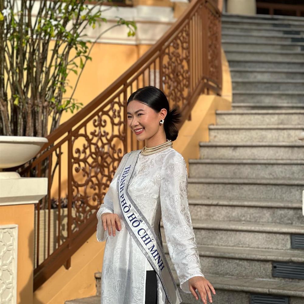 Nhan sắc người đẹp có khối u trong ngực giành ngôi Á hậu 2 Miss Universe Vietnam-7