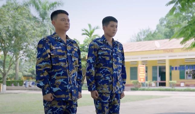 Lý do phim giờ vàng có Việt Anh bị chê vẫn dẫn đầu tỷ suất người xem-2