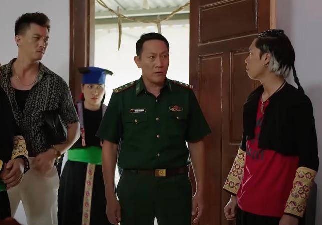 Lý do phim giờ vàng có Việt Anh bị chê vẫn dẫn đầu tỷ suất người xem-5