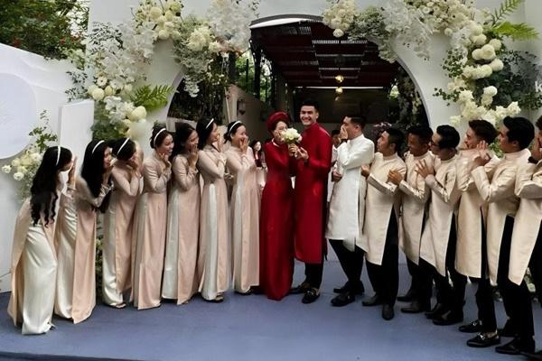 Điều ít biết về bà xã siêu mẫu Vĩnh Thụy: Là tiểu thư gia đình giàu có-3