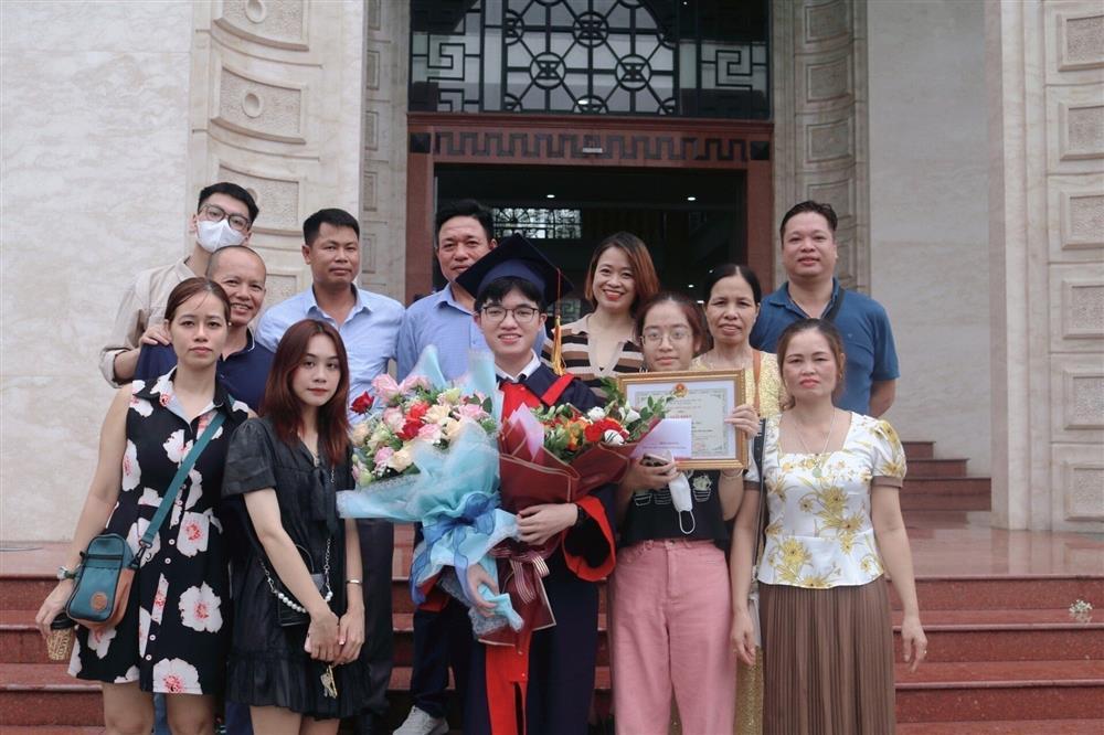 Á khoa tốt nghiệp Đại học Y Hà Nội từng có ý định bỏ cuộc sau 2 tháng nhập học-2