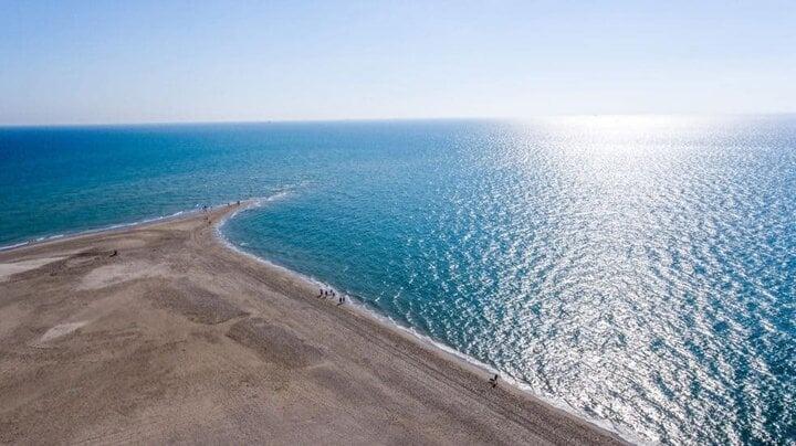 Đặt chân đến vùng biển nơi 2 đại dương giao nhau mà hoàn toàn tách biệt-3