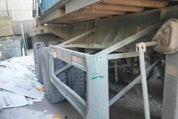 Nam sinh viên thiệt mạng khi rơi từ lầu cao chung cư ở TPHCM-2