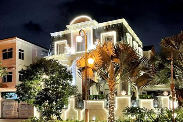 Chồng đại gia hơn 10 tuổi chiều chuộng Bảo Thy như công chúa có đời tư bí ẩn ra sao?-3