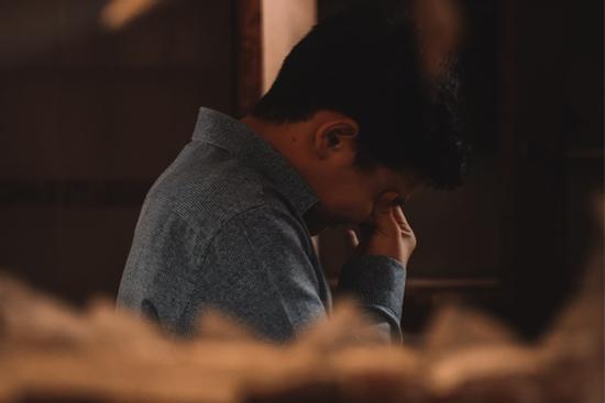 Xét nghiệm ADN, ông bố Phú Yên bàng hoàng phát hiện sự thật về 2 con trai