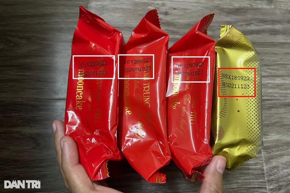 Đổ xô mua bánh trung thu hạ giá vỉa hè, chuyên gia cảnh báo đừng ham rẻ-4