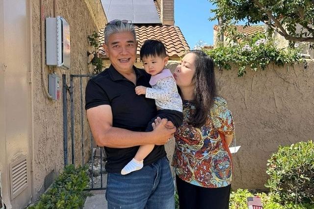 Giảm 14kg ngoạn mục, sau nửa năm, sắc vóc đời thực của NSND Hồng Vân thay đổi gây ngỡ ngàng-12