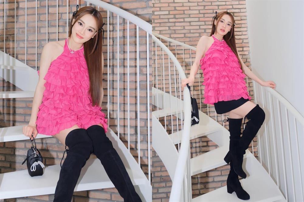 Mang bầu lần 2, Nhã Phương chuộng diện váy ôm sát đi dự sự kiện-5