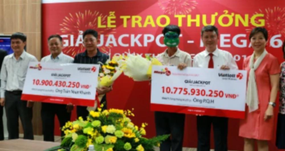 Những khách hàng trúng Vietlott tiền tỷ nhưng không đeo mặt nạ-1