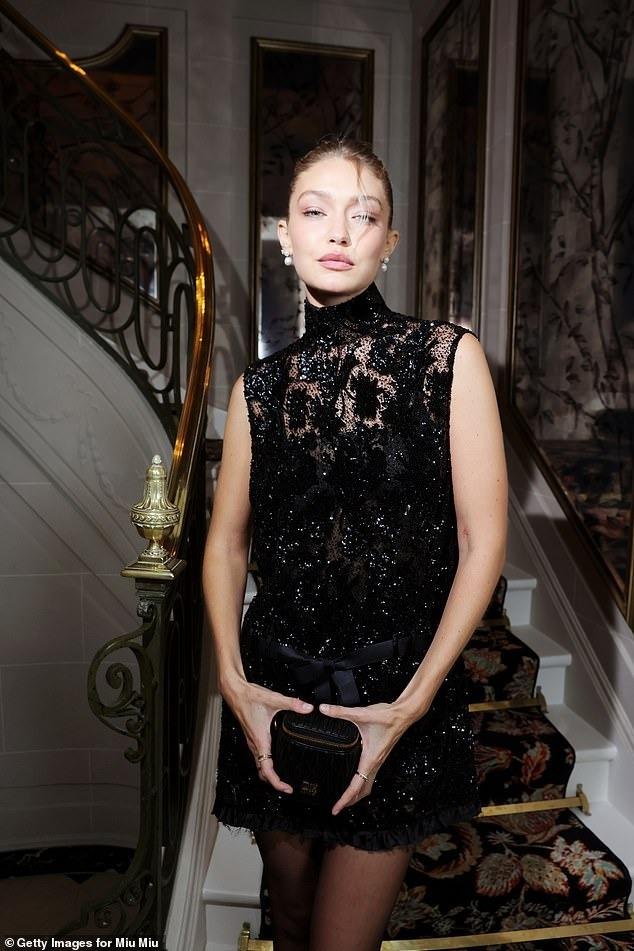 Gigi Hadid khoe gu thời trang đẳng cấp tại Tuần lễ thời trang Paris-3