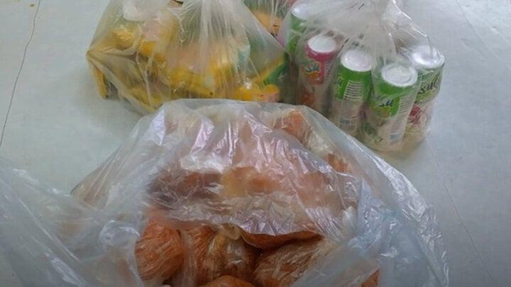 Lùm xùm bữa ăn 800.000 đồng: Đừng để dư luận nấu cơm cho vận động viên-2