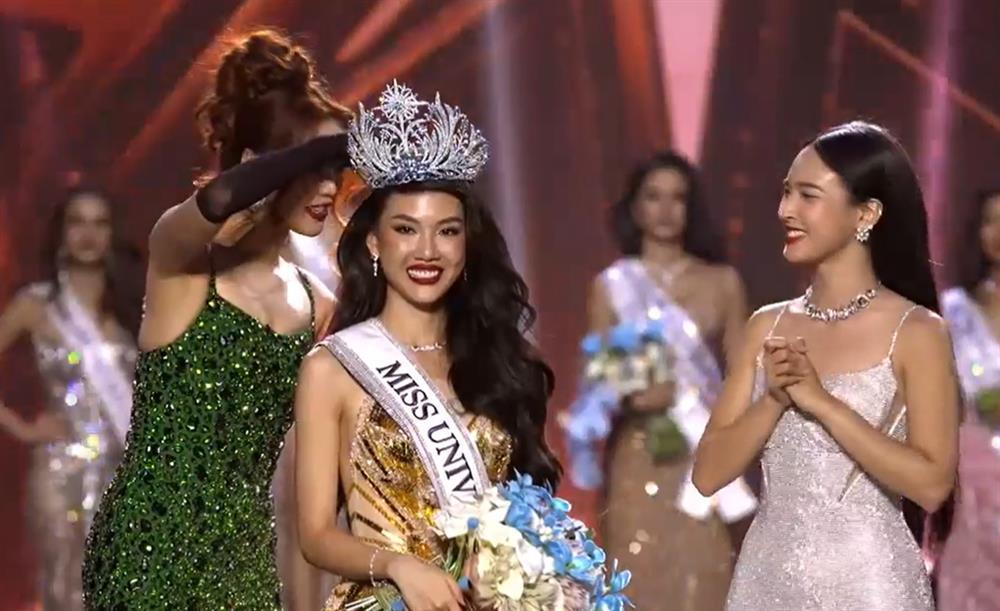 4 hoa hậu vướng ồn ào đi bar, hút bóng cười: Kỳ Duyên suýt mất vương miện-1